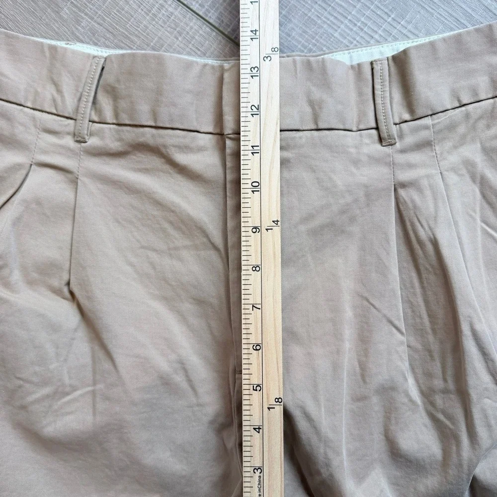 Gap Pleated Khaki Shorts Womens 16 Tan Beige High Rise Cotton Stretch Chino
